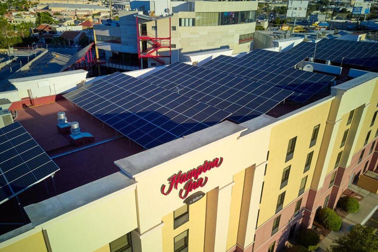 Hampton Inn Juárez Exteriör bild